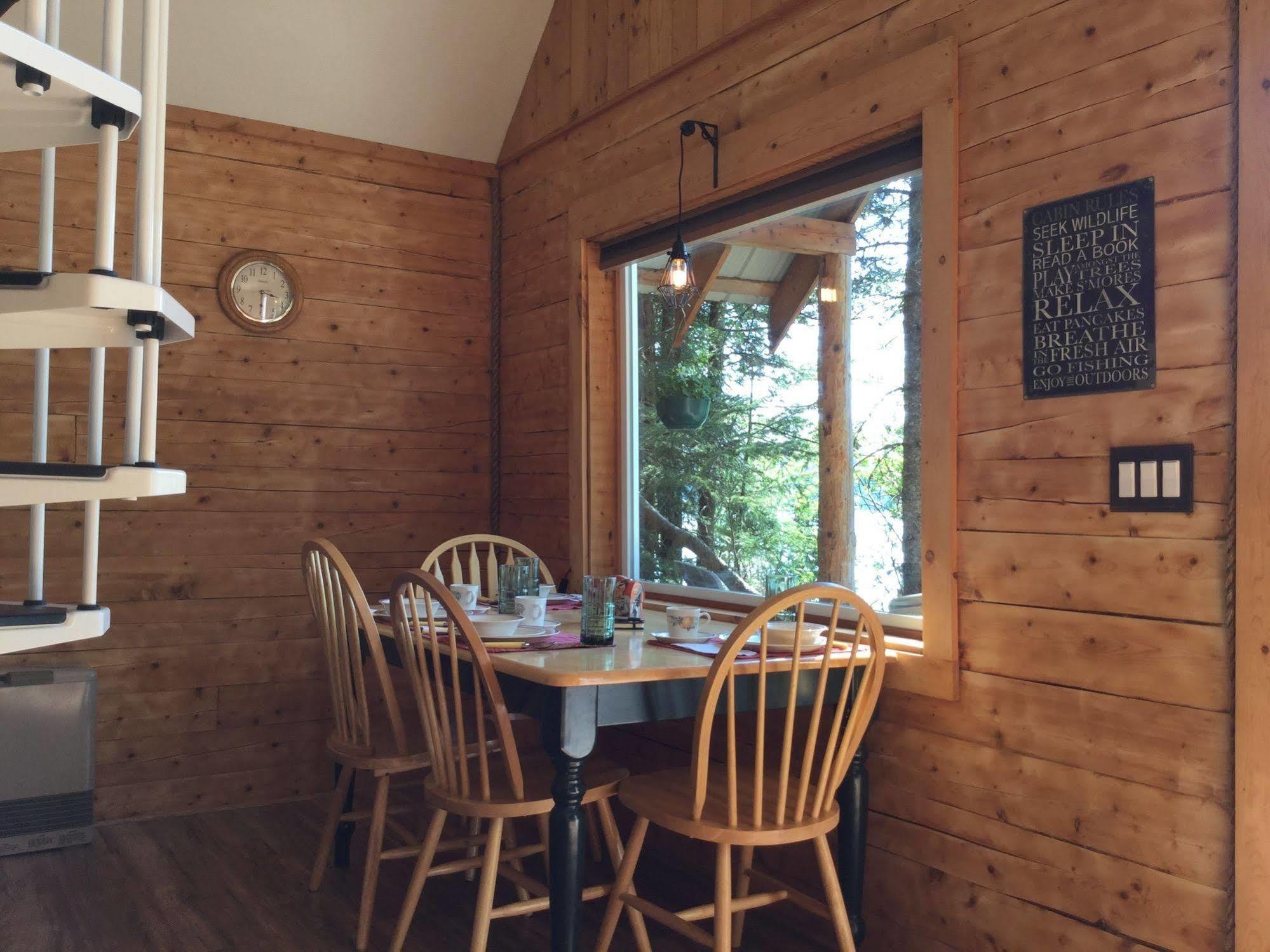 Renfro'S Lakeside Retreat Primrose Esterno foto